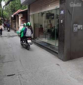 BÁN NHÀ ĐẸP MT 5M NGÕ 135 ĐỘI CẤN, RẤT THUẬN LỢI KINH DOANH SỔ ĐỎ CC