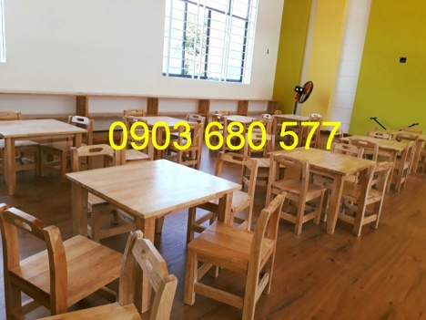 Nơi bán bàn và ghế gỗ mầm non dành cho trẻ nhỏ giá TỐT