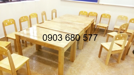 Nơi bán bàn và ghế gỗ mầm non dành cho trẻ nhỏ giá TỐT