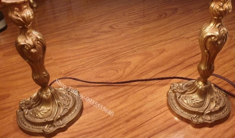 Đôi đèn bàn Tiffany họa tiết hoa Đức