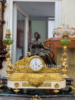 Đồng hồ tượng để bàn nữ thần nông nghiệp.