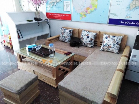 Sử Dụng Đệm Ghế Gỗ Giúp Phòng Khách Của Bạn Sang Trọng Hơn