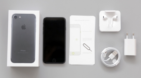 Điện thoại Apple iPhone 7 32gb giá siêu rẻ