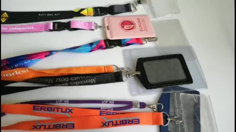 In dây đeo thẻ nhanh, đẹp, giá siêu tốt