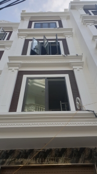 HOT!! Bán nhà gần Café HighLand 275 Lạch Tray, Ngô Quyền, Hải Phòng, ngõ rộng - ô tô vào nhà