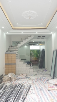 HOT!! Bán nhà gần Café HighLand 275 Lạch Tray, Ngô Quyền, Hải Phòng, ngõ rộng - ô tô vào nhà