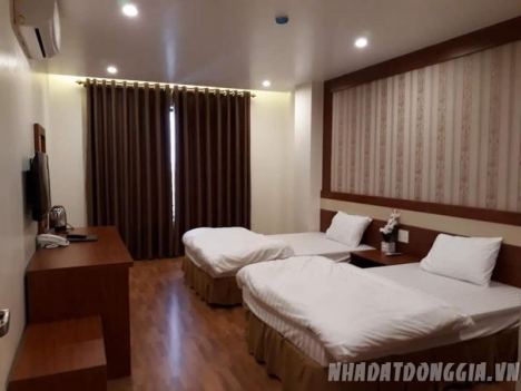 Cần bán Khách Sạn - mặt đường Hoàng Thế Thiện, gần BigC Hải Phòng