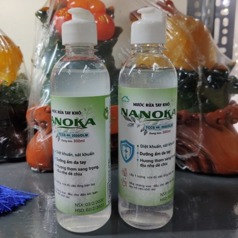 Nước rửa tay khô, Diệt khuẩn, dưỡng ẩm da tay. Hương thơm sang trọng Nanoka (300ml)