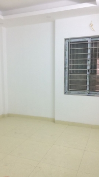 Bán nhà phố Đông Thiên - Vĩnh Hưng 41m2 x 5 tầng, giá 2,4 tỷ