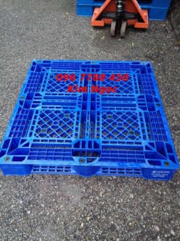 pallet nhựa công nghiệp 1 mặt kê hàng giá rẻ