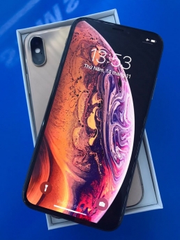 iPhone Xs 64GB