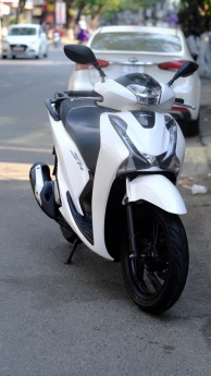 SH 125i nhập khẩu mới nguyên Liên hệ: SĐT: 0335263250 ( Anh Hiếu )