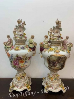 Cặp bình gốm họa tiết thiên thần