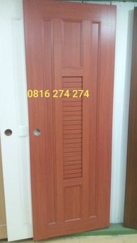 CỬA NHỰA ĐÀI LOAN, CỬA NHỰA GIẢ GỖ BỀN ĐẸP CHO NHÀ VỆ SINH TẠI Q2