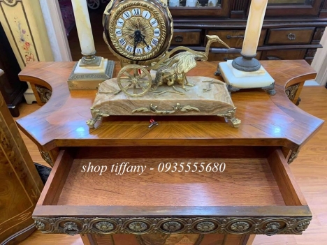 Tủ Kệ Boulle Vỏ Gỗ Sồi.