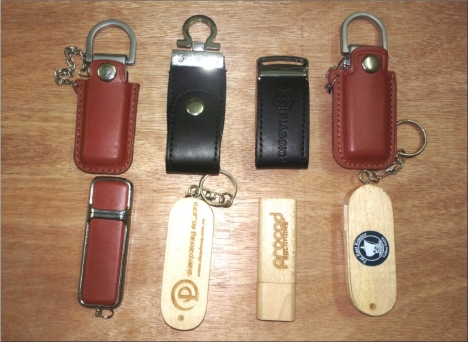 Cung Cấp Usb Và In Ấn, Khắc Laser Logo Thông Tin Lên Usb Theo Yêu Cầu