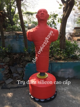 hình nộm người tập võ