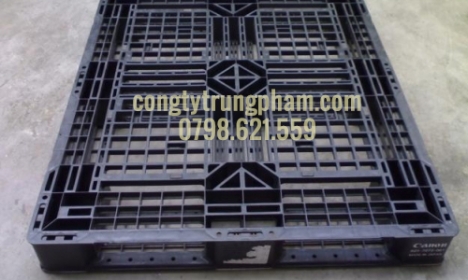 Pallet nhựa công nghiệp giá rẻ