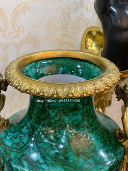 Giao lưu Cặp bình cup gốm sứ đẹp lạ mắt.
