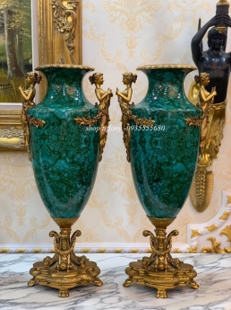 Giao lưu Cặp bình cup gốm sứ đẹp lạ mắt.