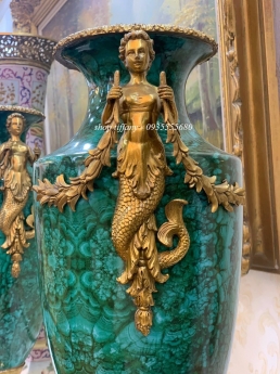Giao lưu Cặp bình cup gốm sứ đẹp lạ mắt.
