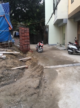BÁN GẤP NHÀ CHÍNH CHỦ, GẦN TRƯỜNG, ĐI BỘ ĐẾN CHỢ C3, GẦN MẶT ĐƯỜNG.