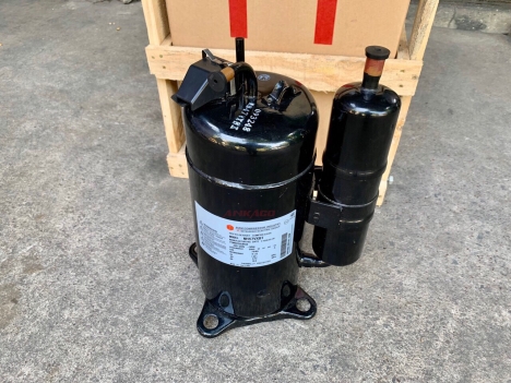 Chuyên bán block Mitsubishi 3hp NH47. LH mua hàng 0916868022