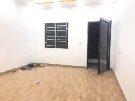 Nhà 2.5 tầng đẹp,giá rẻ phố Lương khánh thiện giá 1.2 tỷ