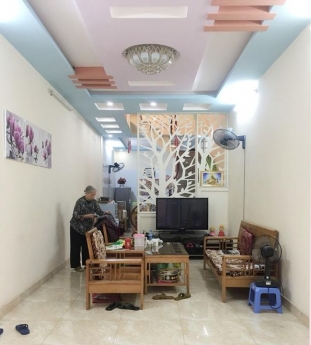 Nhà đẹp 3 tầng trong ngõ Thiên Lôi - Giá 1.39 tỷ