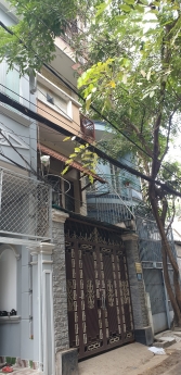 Bán nhà 5.6 tỷ, 183/ 15 căn Cây Trân, P.8 Q. Gò Vấp. Dt 4x13, 4 lầu, 1 lửng, 4PN. đường ô tô