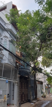 Bán nhà 5.6 tỷ, 183/ 15 căn Cây Trân, P.8 Q. Gò Vấp. Dt 4x13, 4 lầu, 1 lửng, 4PN. đường ô tô