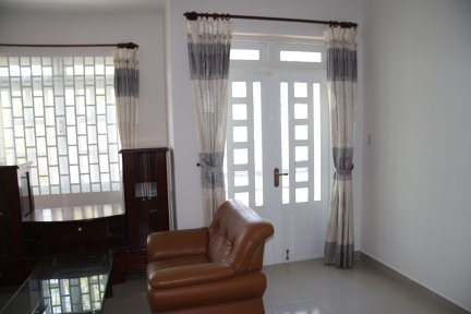 Nhà MT Đường Phạm Thế Hiển ( 5 X 24) -nhà đẹp