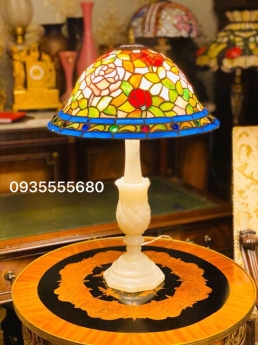 Đèn tiffany họa tiết hoa hồng xuất xứ Đức