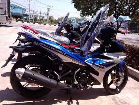 Kho Xe Trường Bảo chuyên cung cấp xe hải quan nhập cảnh