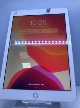 Tablet Plaza Dĩ An bán iPad siêu rẻ