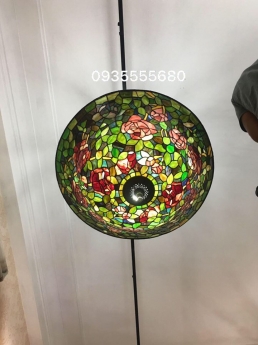 Đèn trần tiffany họa tiết hoa hồng xuất xứ Mỹ