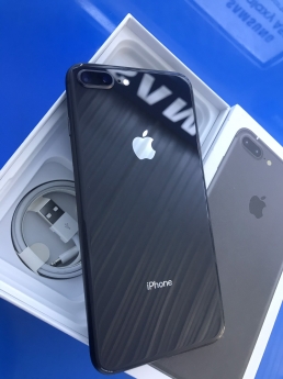 Iphone 8 plus 64g giá siêu rẻ, chỉ 7.xxx