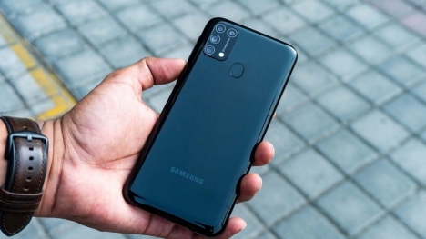 Pin khủng - Thoải mái sử dụng với Samsung M31