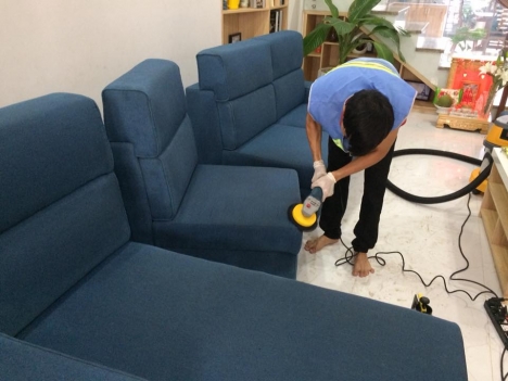 Giặt ghế sofa tại nhà Hà Nội