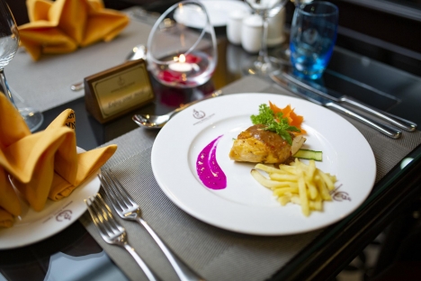 Siêu khuyến mại giảm giá trên du thuyền 5 sao Hạ Long Athena Royal