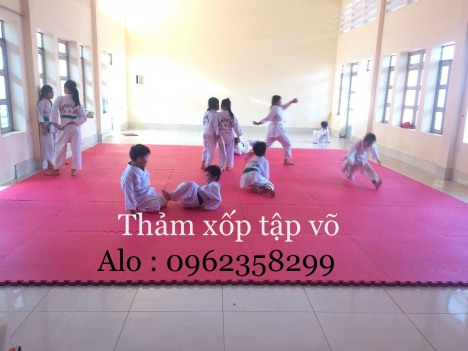 thảm xốp 1m x 1m x 3cm giá tại kho