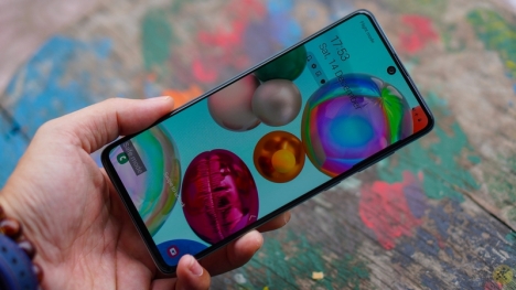 Samsung A71 giá siêu rẻ tại Dĩ An