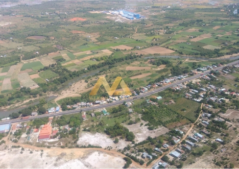 Đất gần Khu Du Lịch Bàu Trắng 5.000m2 350 triệu