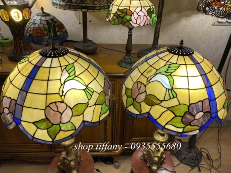 Giao Lưu Đôi Đèn Tiffany Từ Đức Mới Về.