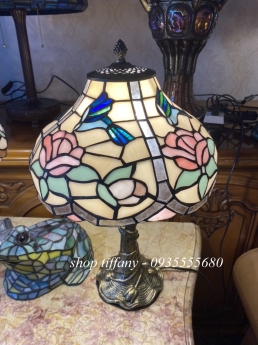 Giao Lưu Đôi Đèn Tiffany Hoạ Tiết Hoa Chim.