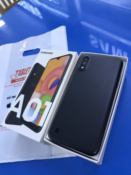 Samsung A01 giá chỉ hơn 2 triệu