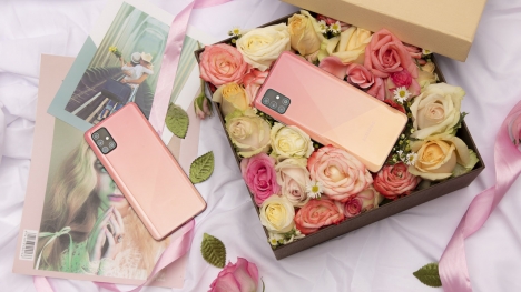 Nhanh tay mua ngay samsung  A71 giá siêu sốc