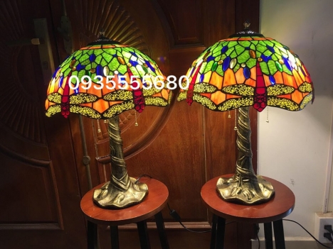 Đèn bàn tiffany họa tiết chuồn chuồn mới về