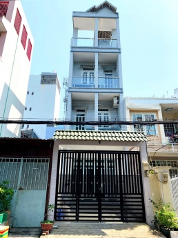 Cho Thuê Giá Rẻ Nhà 3 Lầu 5PN, MT Đường Số TQ, Quận 7