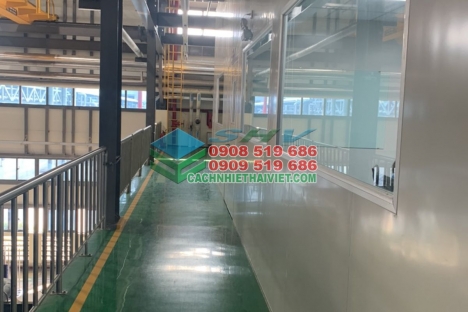 Vách ngăn cách nhiệt